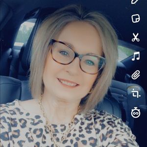 Meet your Posher, Jerri